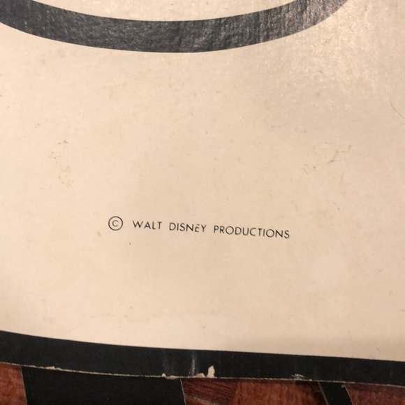 Cardboard Mickey Mouse cutout - Picture 8 of 8